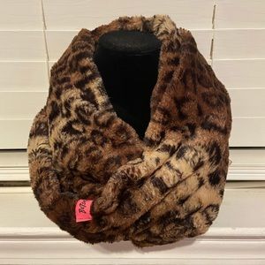 Cheetah print infinity scarf